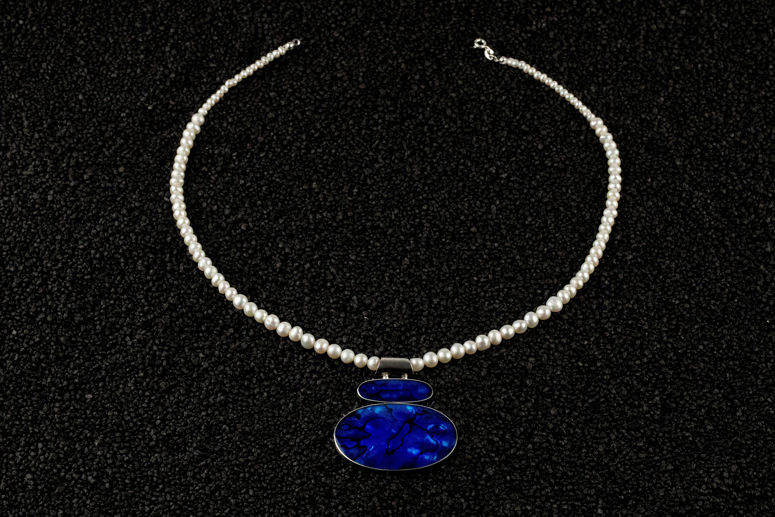 Colier unicat cu pandantiv argint Blue Abalone si perle naturale de cultura